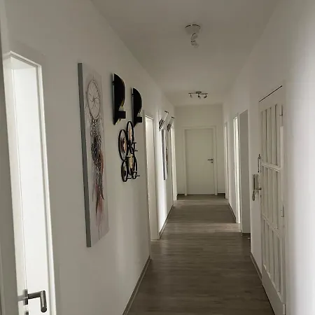 Cozy 500 M To Uni-kassel 卡塞尔