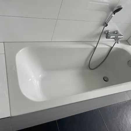 Cozy 500 M To Uni-kassel 3*