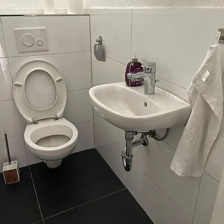 Cozy 500 M To Uni-kassel 招待所 卡塞尔